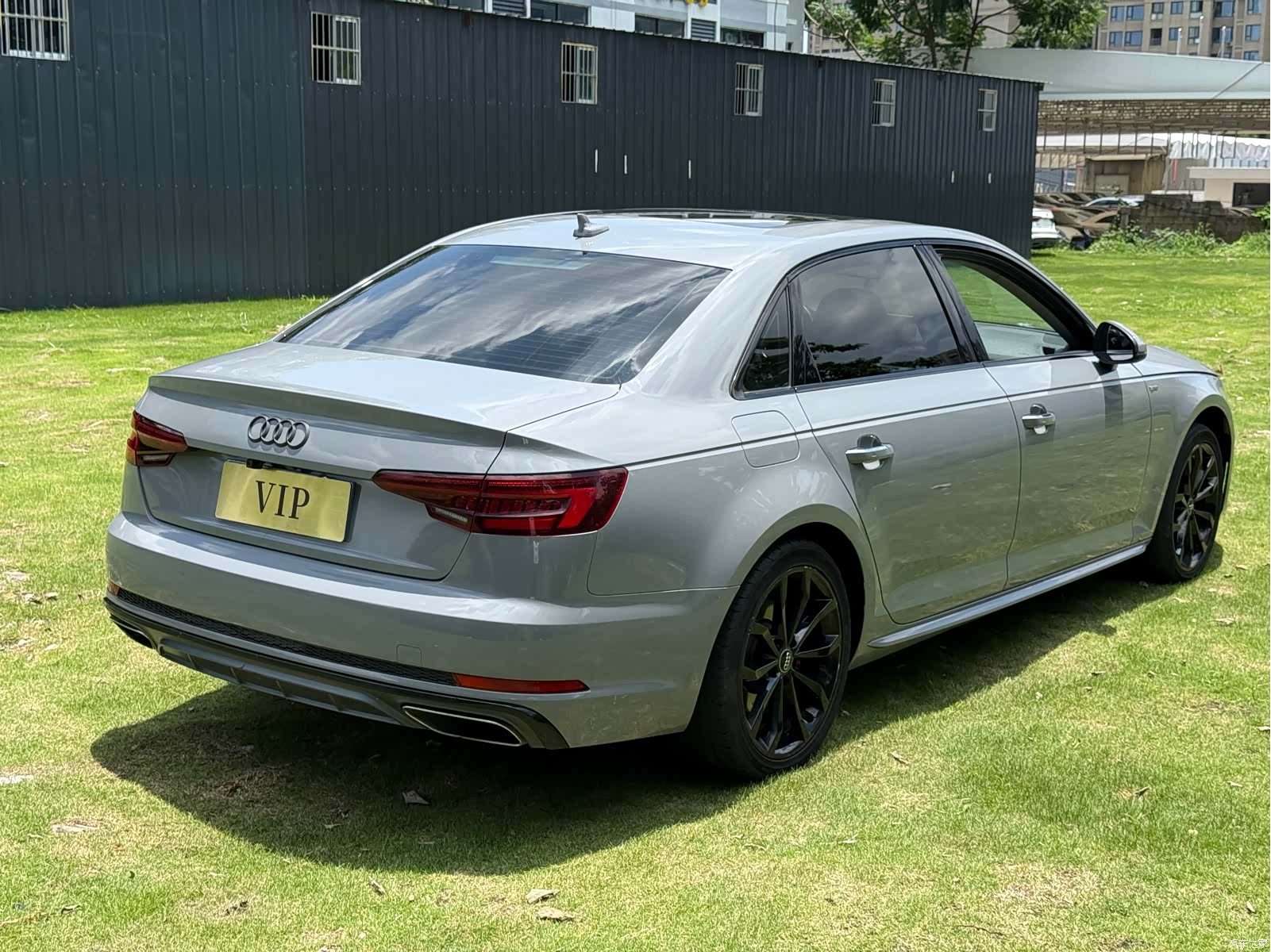 Audi A4L, 2019 4