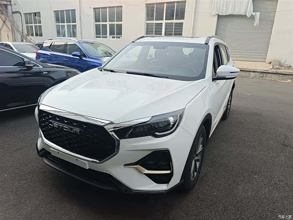 Jetour X70, 2025 1
