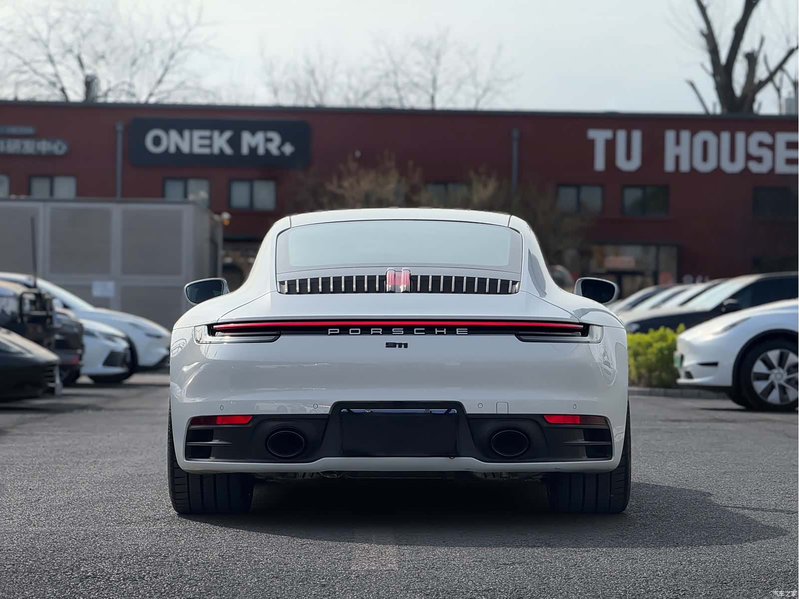 Porsche 911, 2023 16
