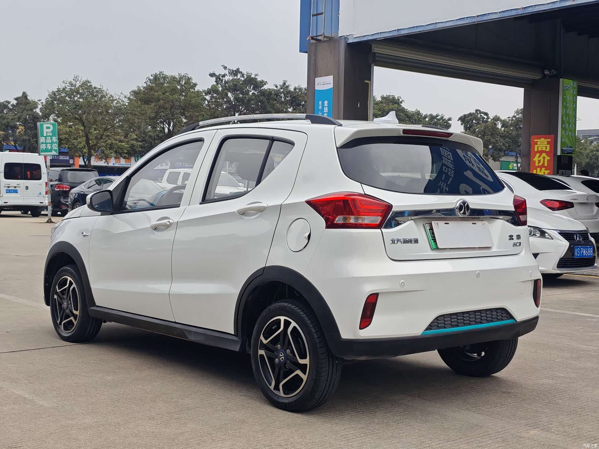 BAIC EC3, 2021 4