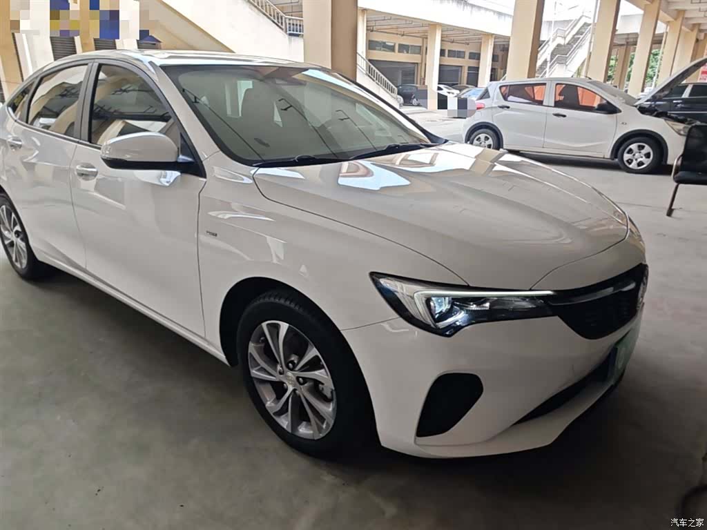 Buick Verano, 2022 4