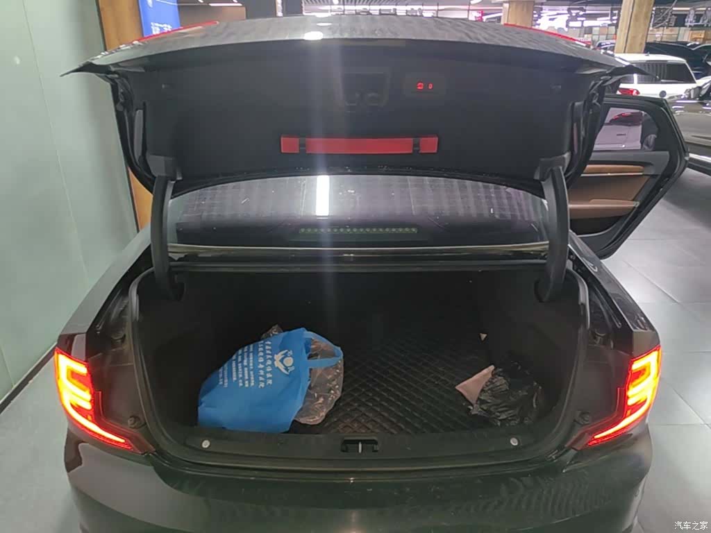 Volvo S90, 2017 19