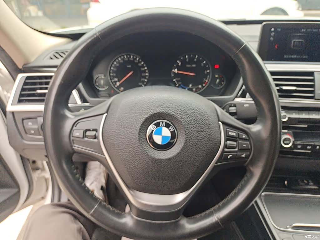 BMW 3 Series, 2018 11