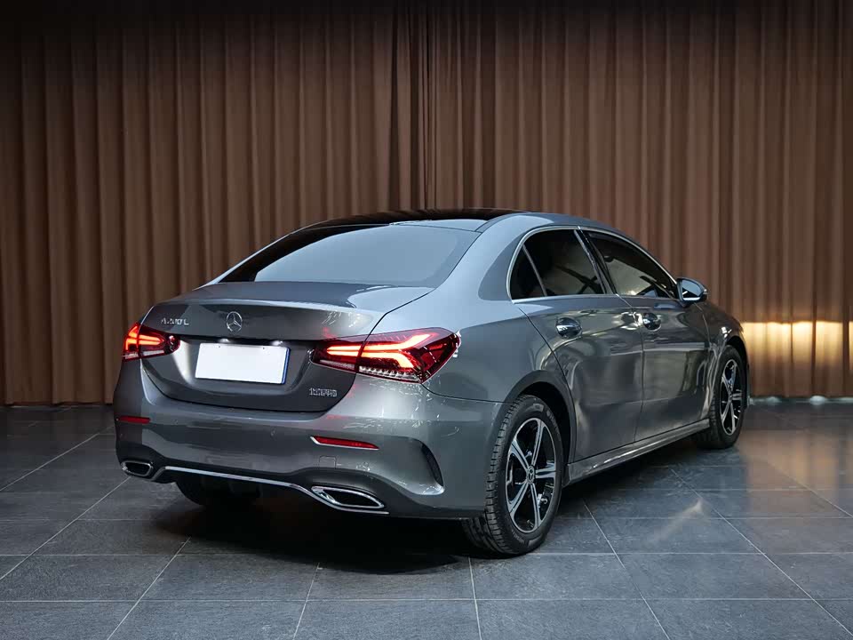 Mercedes-Benz Class A Mercedes-Benz Class A