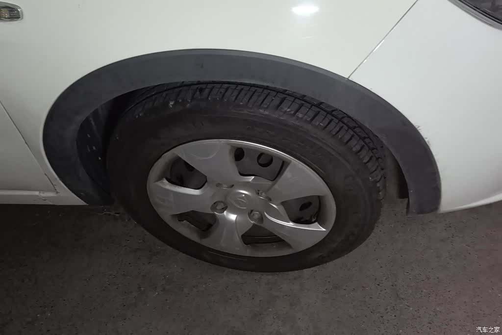 Wuling 310, 2019 6