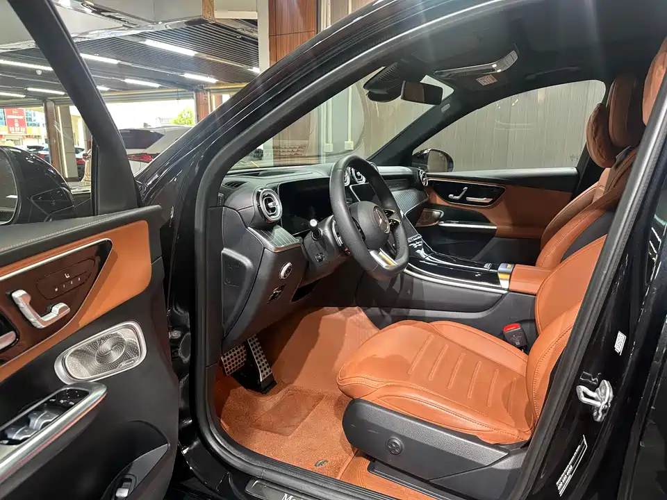 Mercedes-Benz GLC Mercedes-Benz GLC