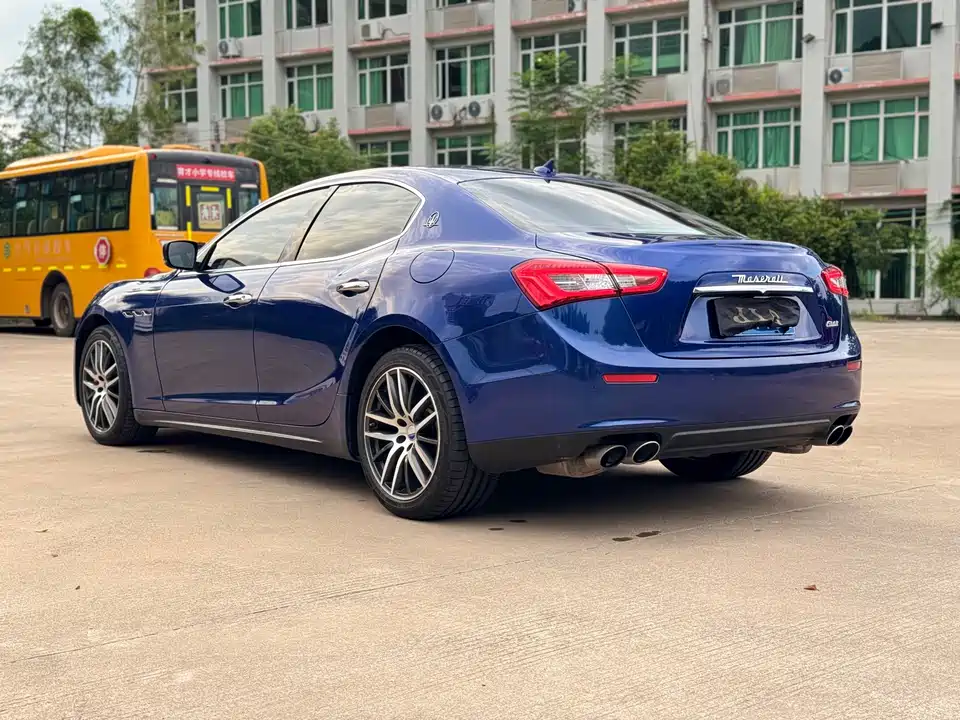 Maserati Ghibli