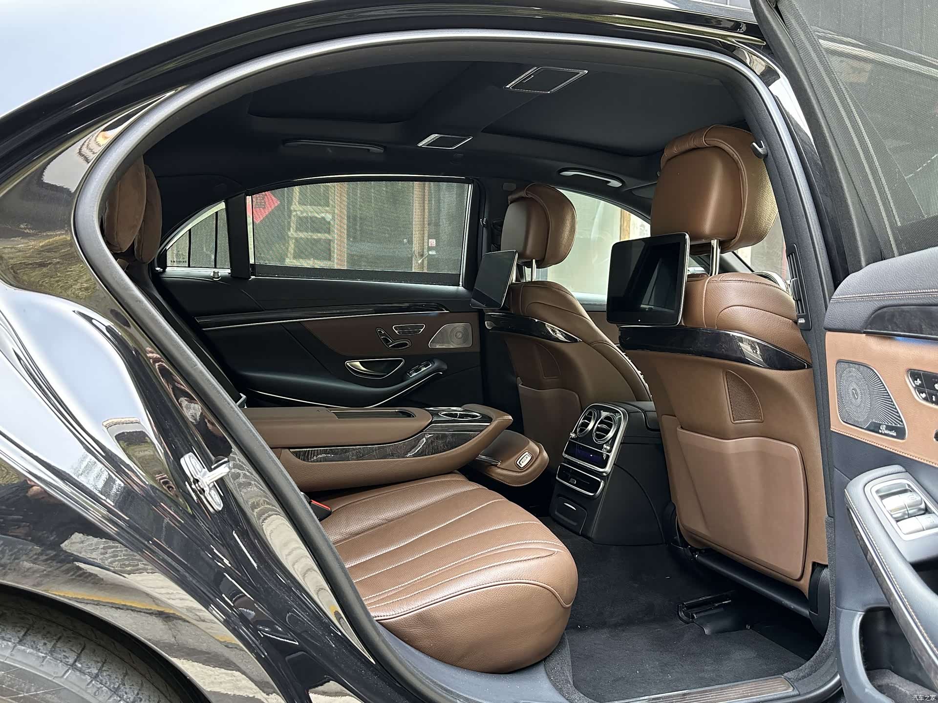 Mercedes-Benz S-Class, 2019 9