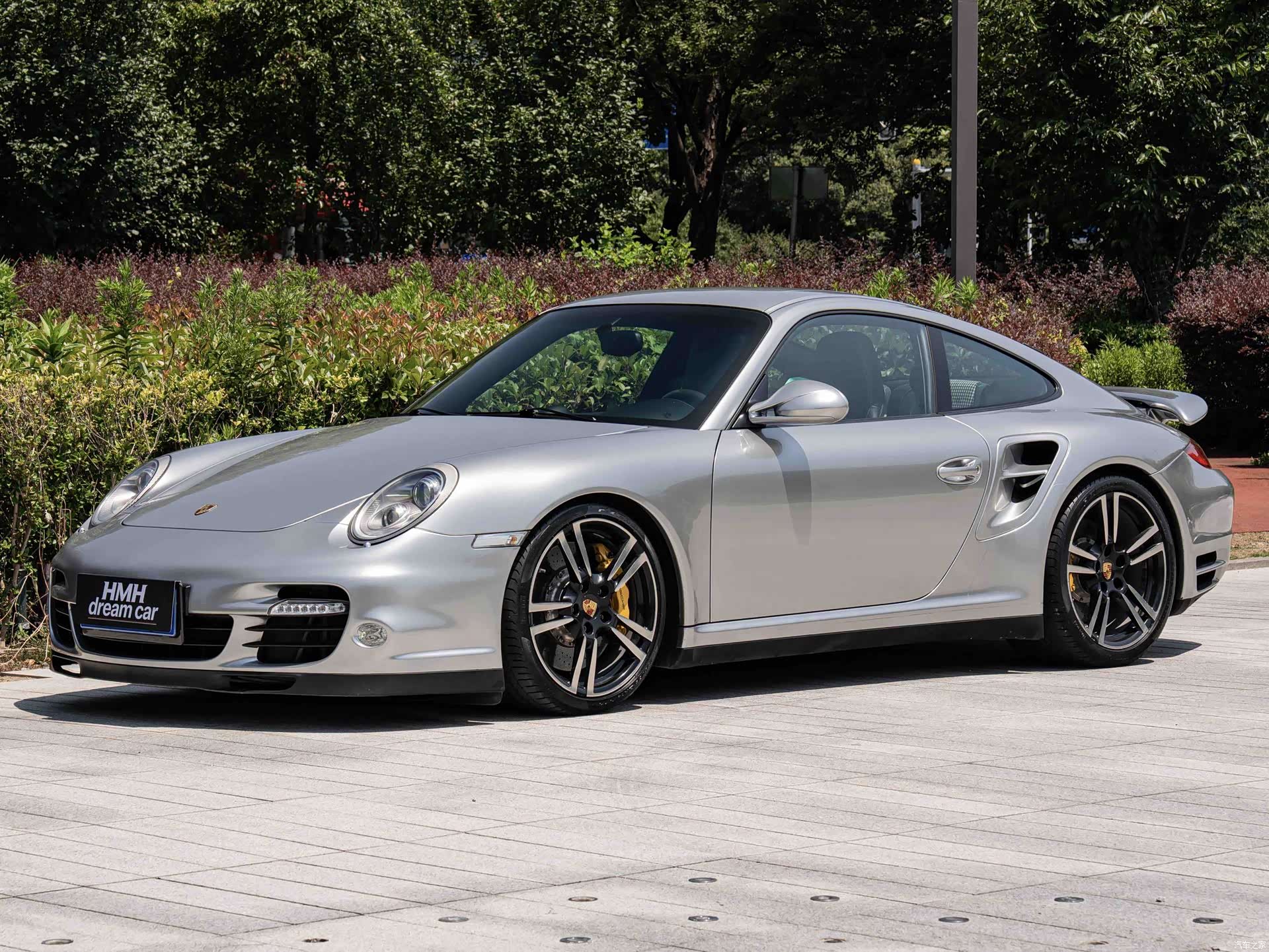 Porsche 911, 2011 1