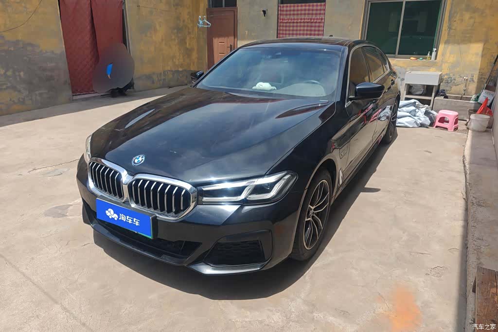 BMW 5 Series, 2022 1