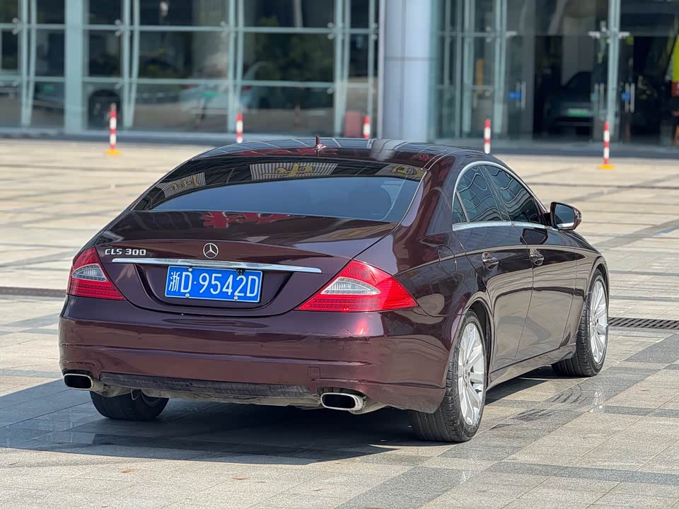 Mercedes-Benz CLS