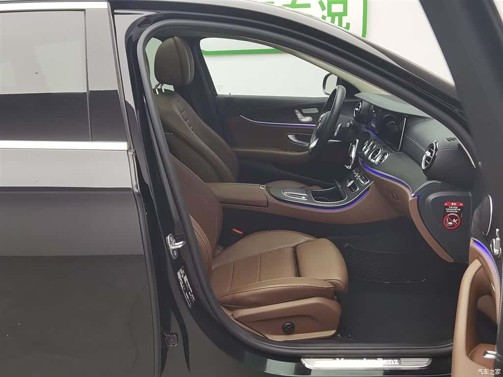 Mercedes-Benz E-Class, 2019 23