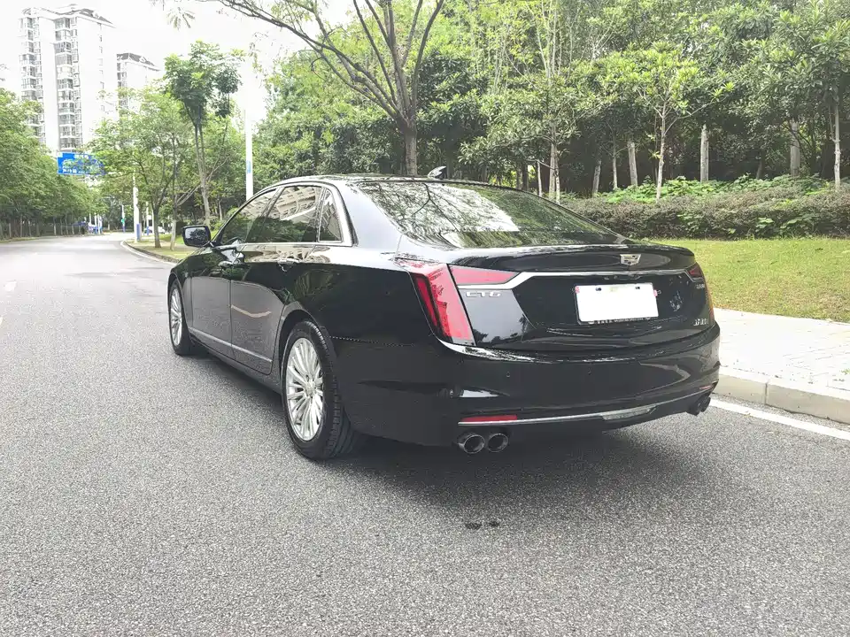 Cadillac CT6