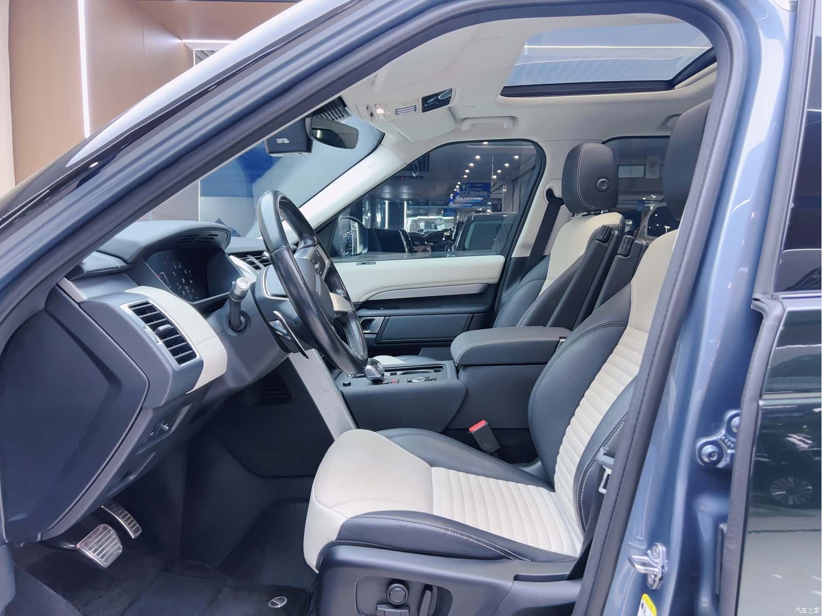 Land Rover Discovery, 2021 все фото
