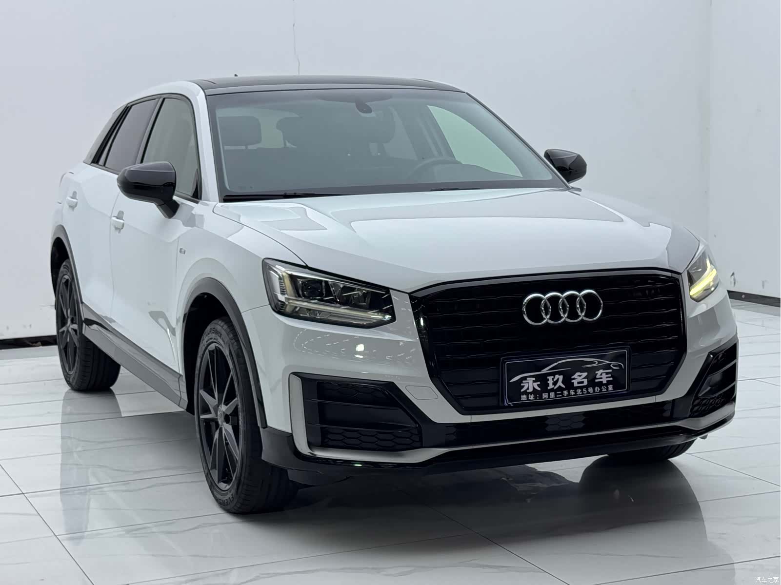 Audi Q2L, 2019 2