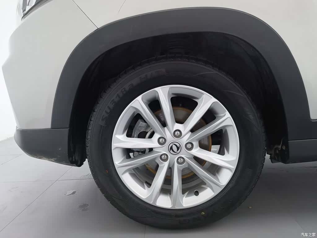 DongFeng S560, 2020 17