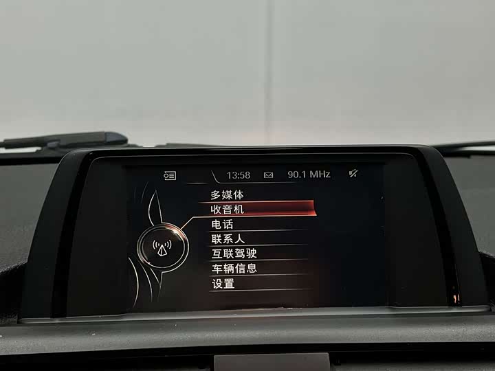 BMW 2 Series 2015 218i