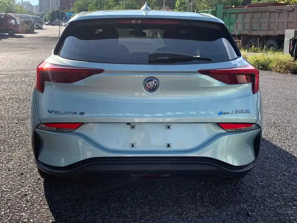 Buick Slightly blue 6