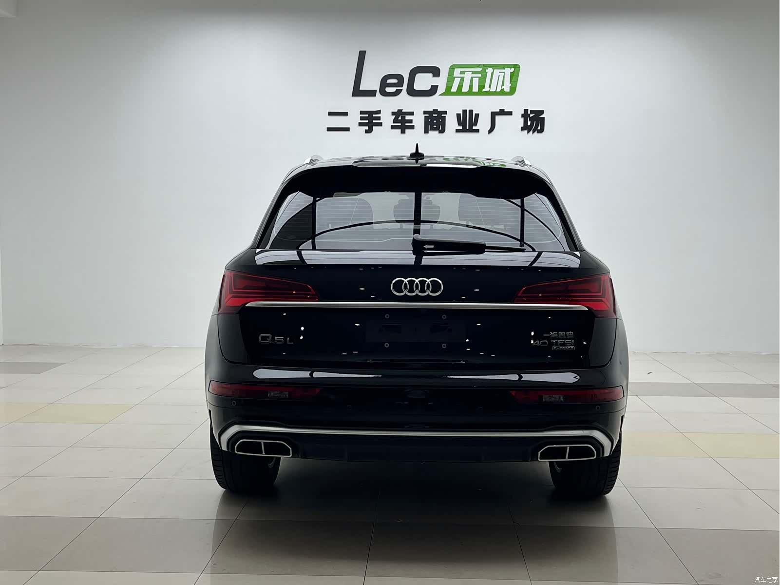 Audi Q5L, 2022 все фото