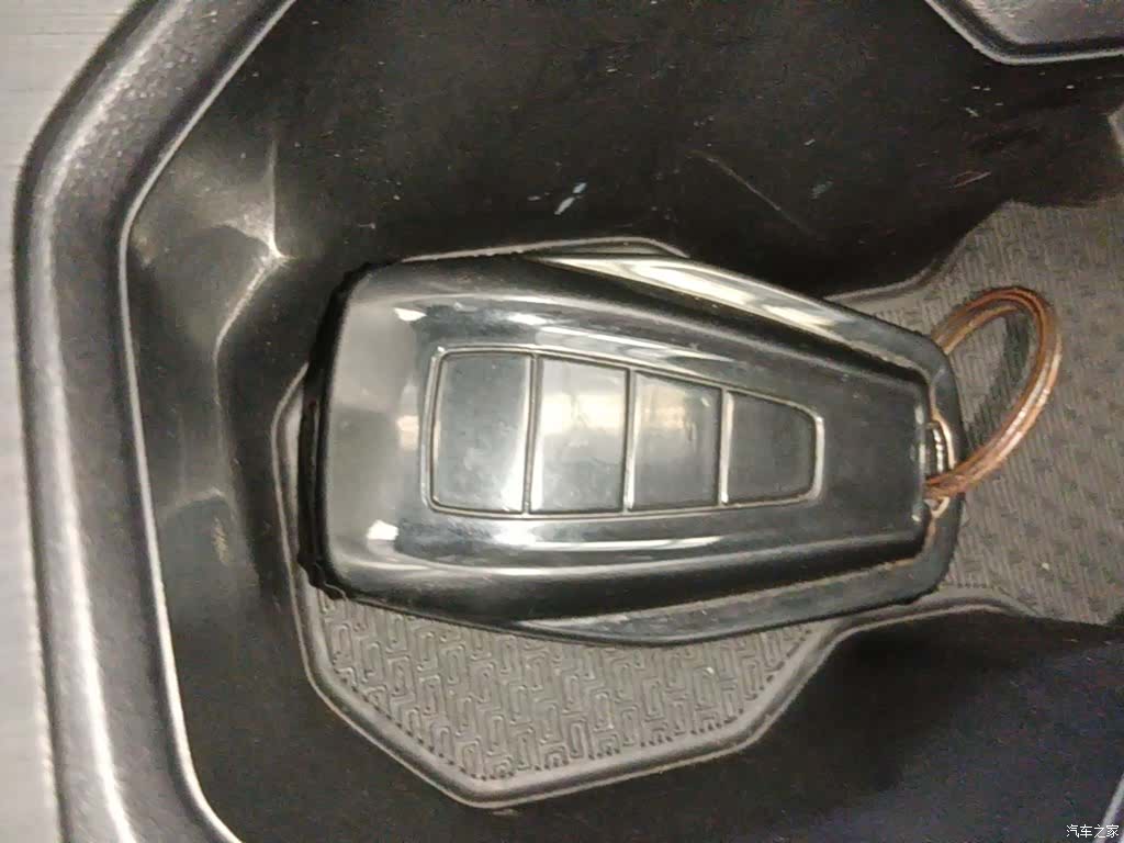 Geely X6, 2024 17