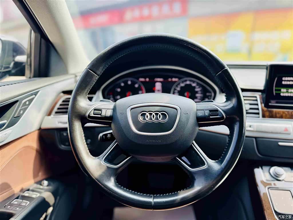 Audi A8L, 2015 8