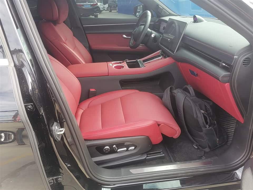 AITO Ask the world M5