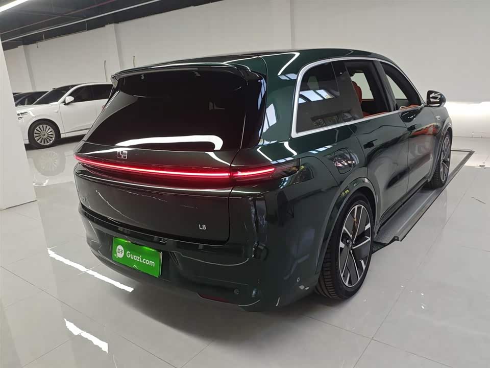 Li Auto Ideal L8