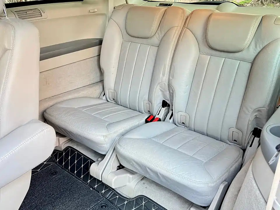 Mercedes-Benz R-class