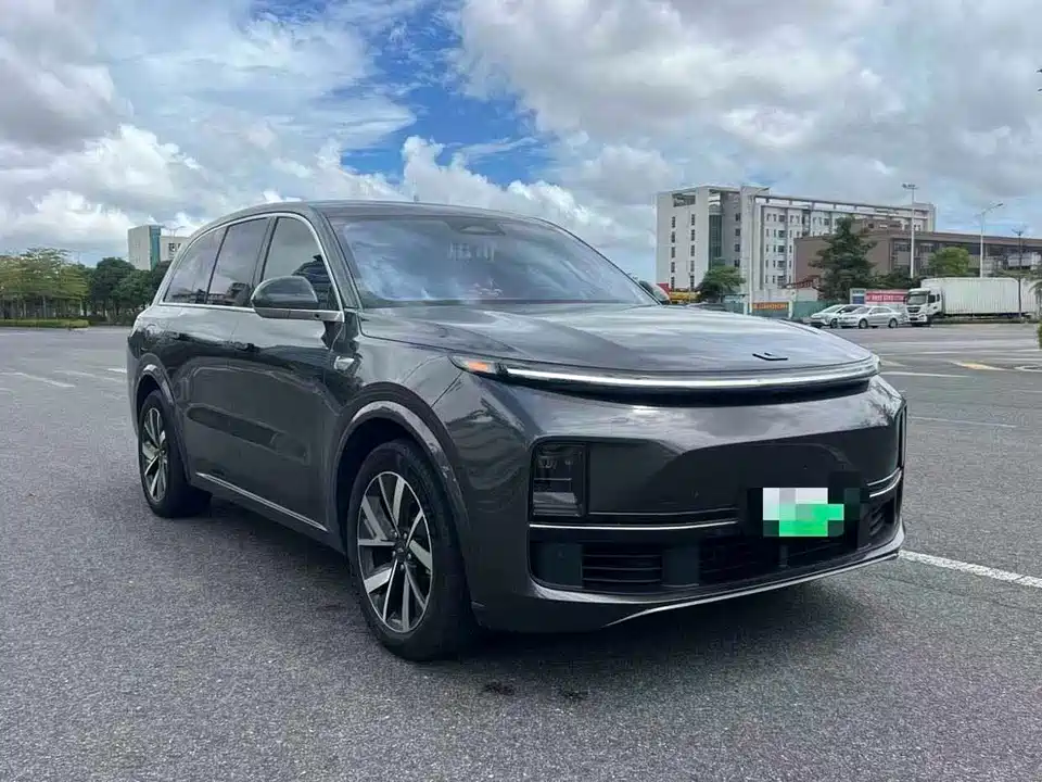 Li Auto Ideal L8