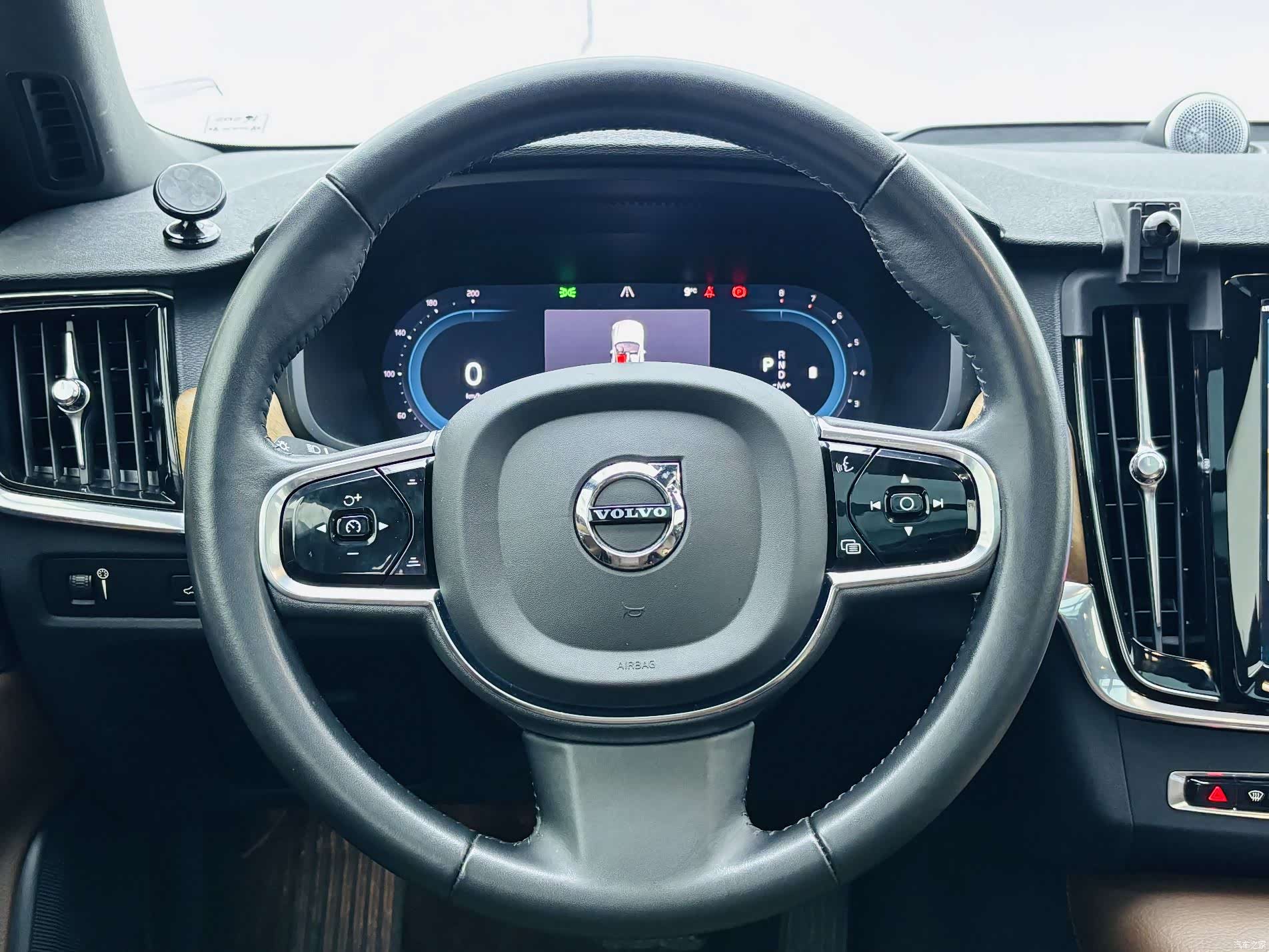 Volvo S90, 2021 13