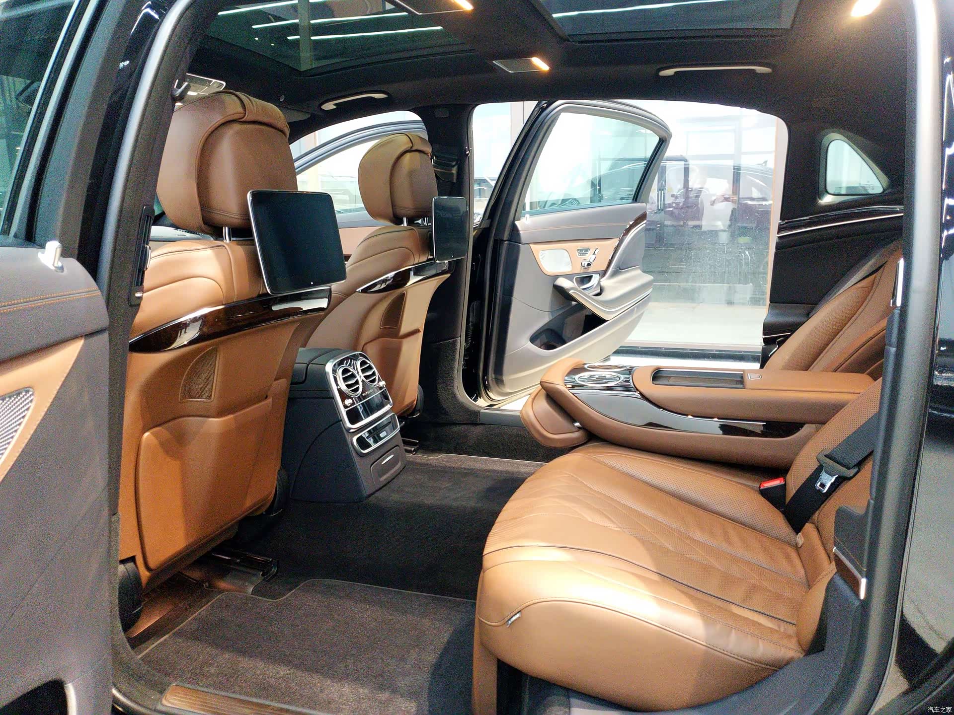 Maybach S-Class, 2017 9