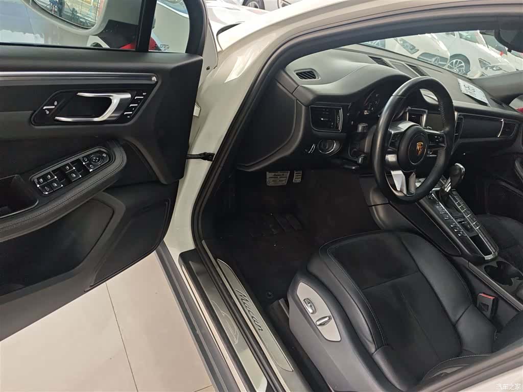 Porsche Macan, 2015 16