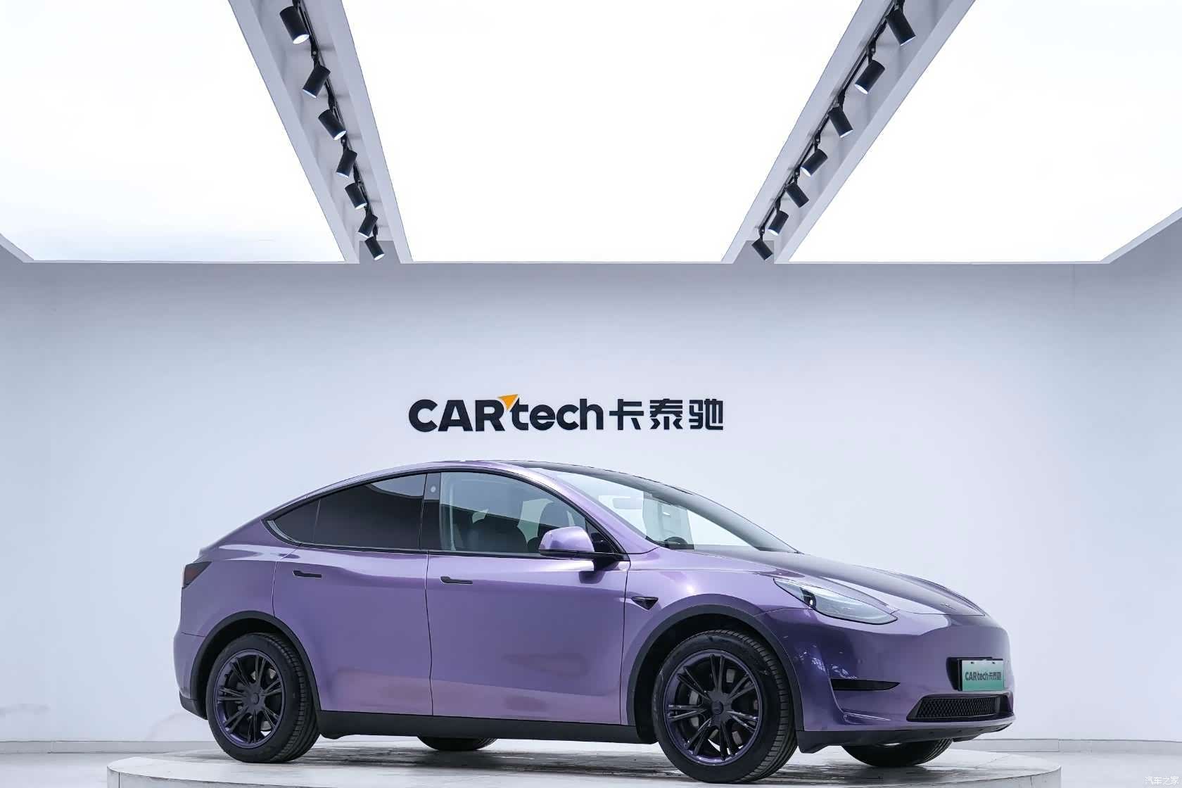 Tesla Model Y, 2022 2