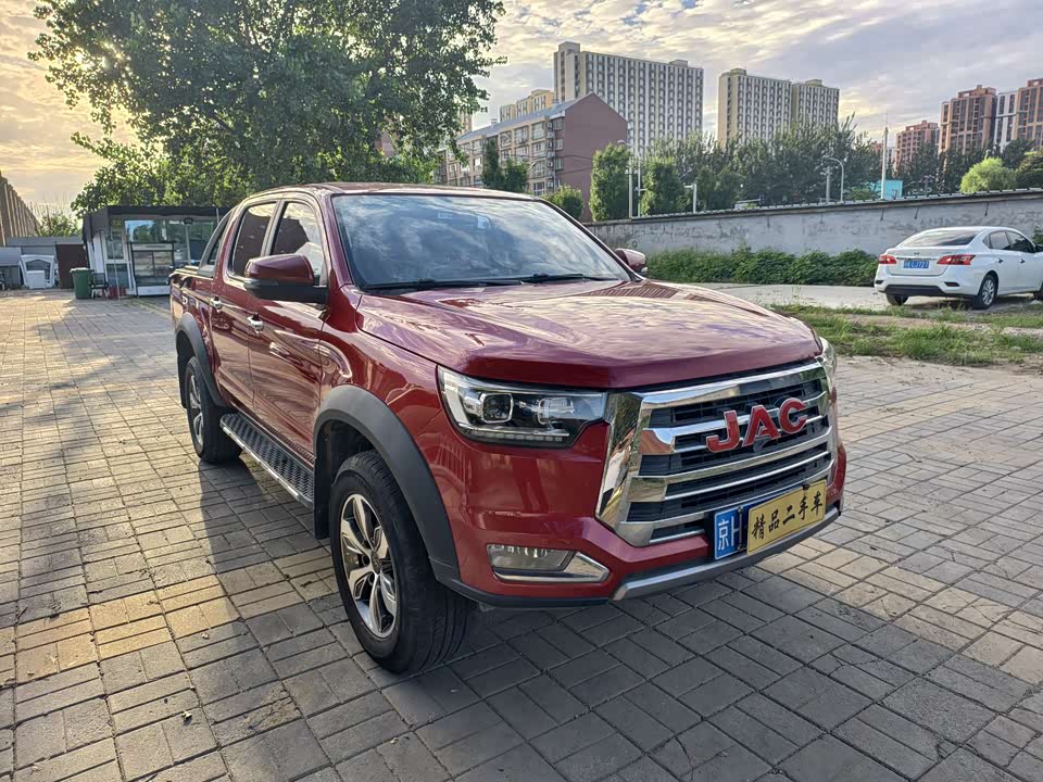 JAC JAC T8