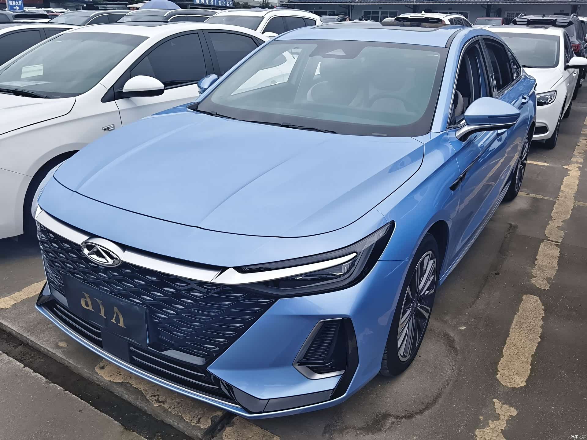 Chery Arrizo 8, 2022 1