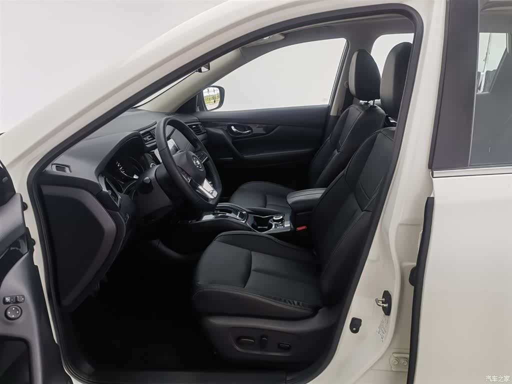 Nissan X-Trail, 2020 10