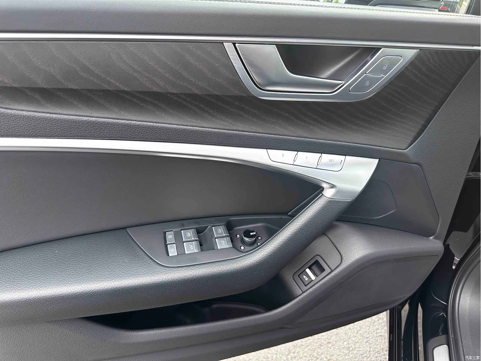Audi A6L, 2025 11
