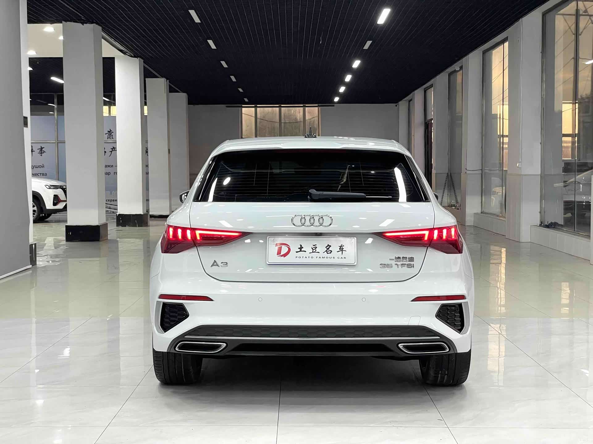 Audi A3, 2022 все фото
