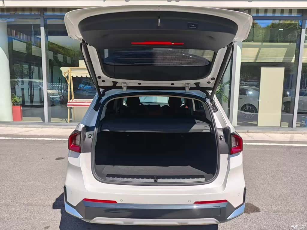 BMW X1, 2026 7