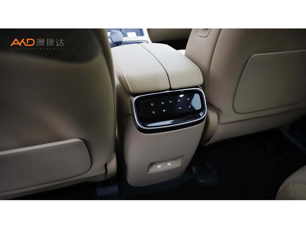 AITO M7, 2022 10