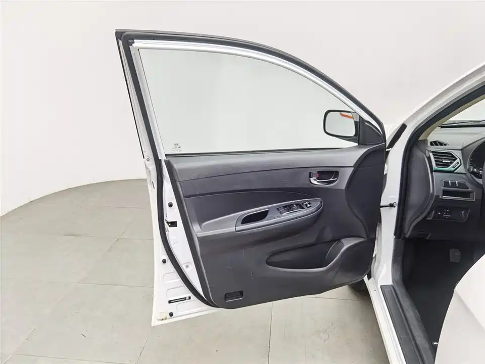 BYD F3