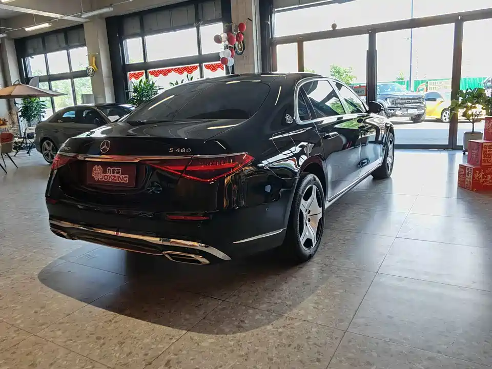 Mercedes-Benz Maybach S-class