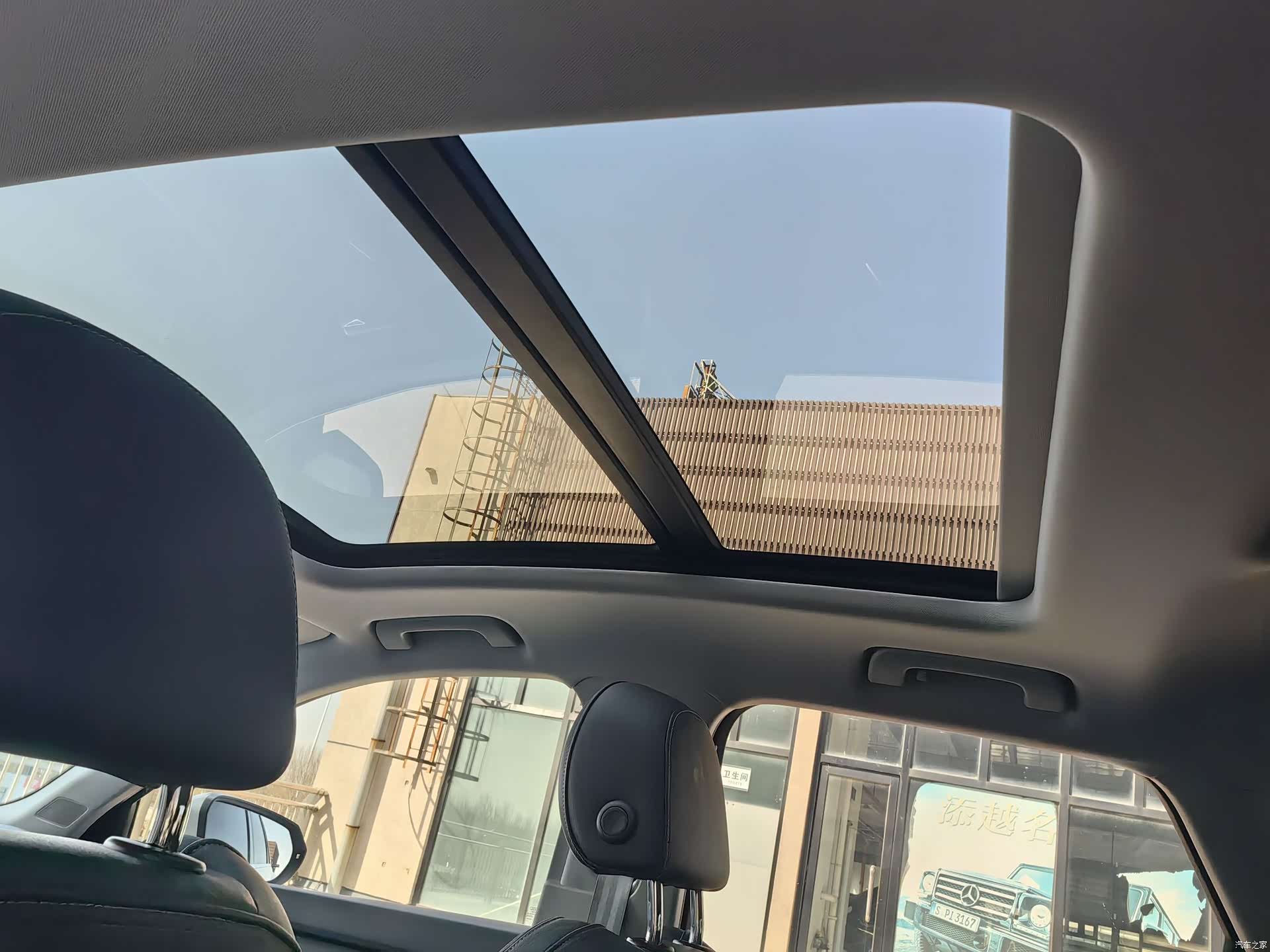 Audi Q3, 2023 12