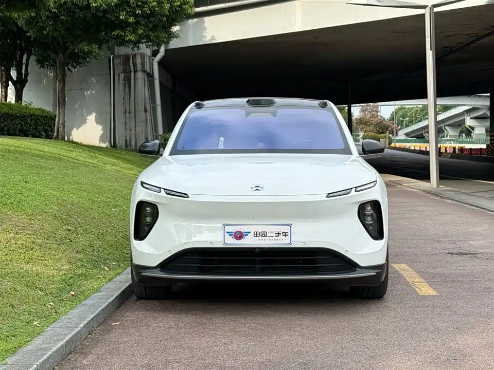 NIO EC6