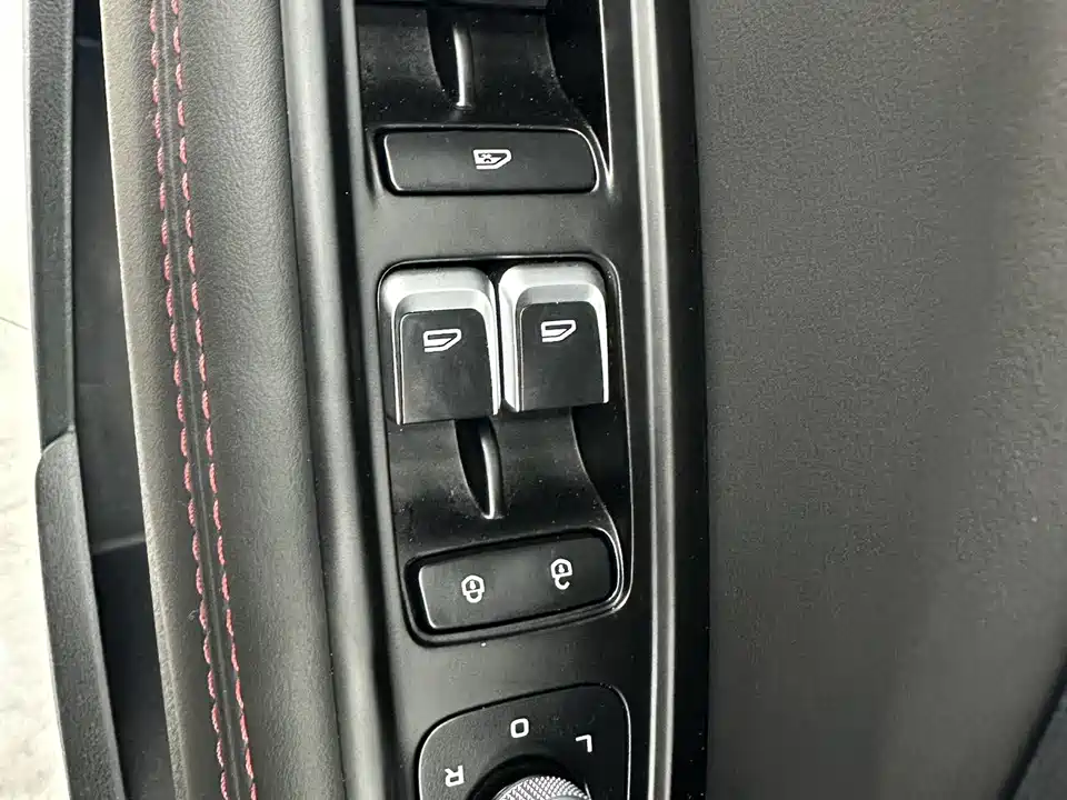 Geely Tugella (рест)