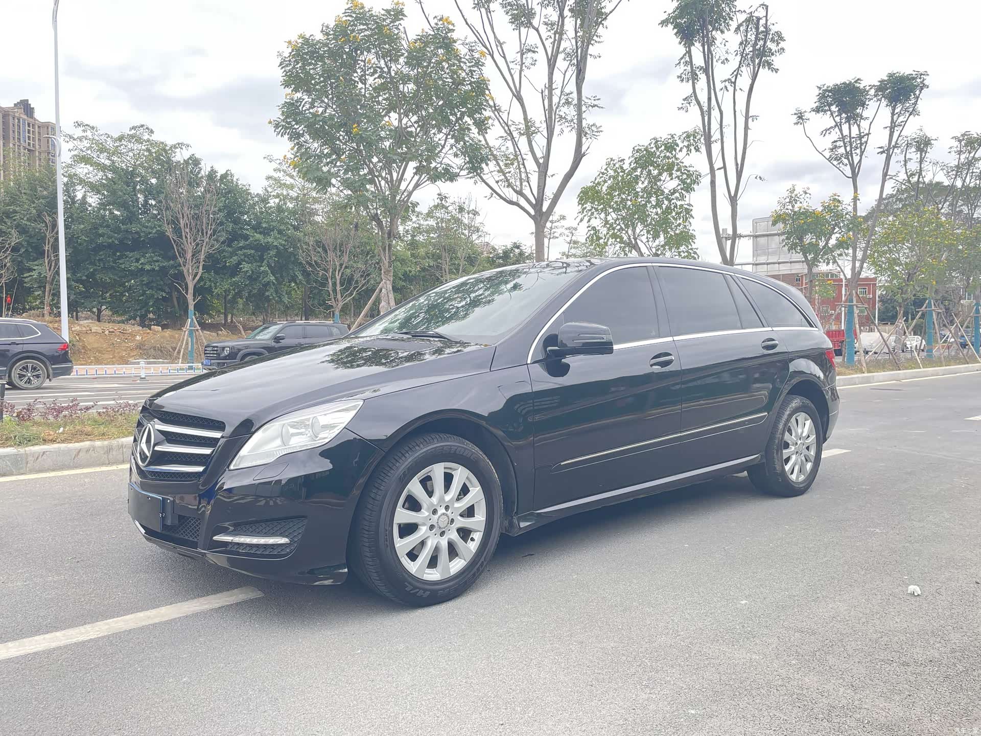 Mercedes-Benz R-Class, 2015 1