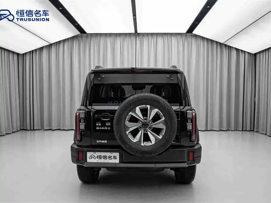 Beijing BJ40