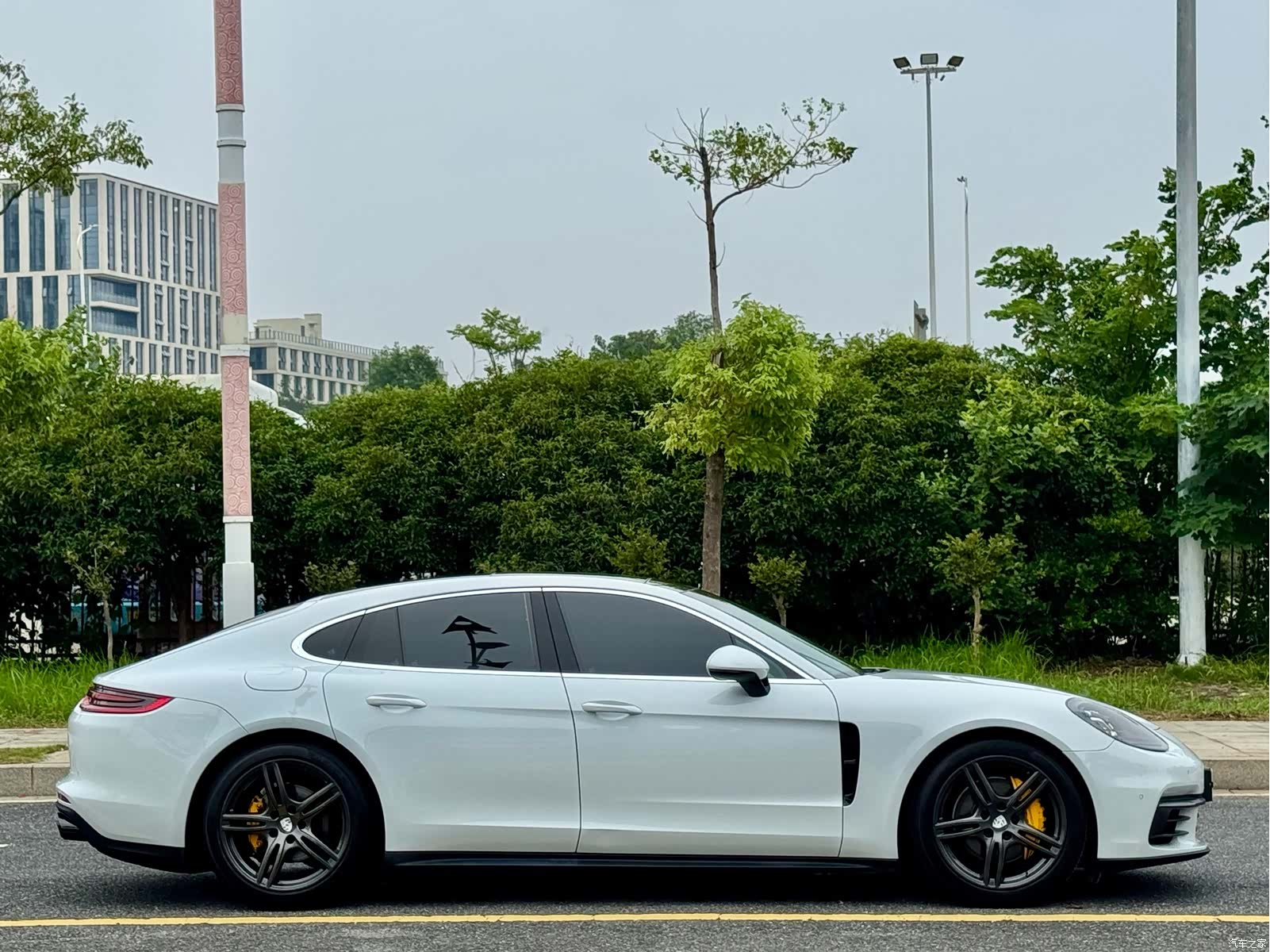 Porsche Panamera, 2019 4
