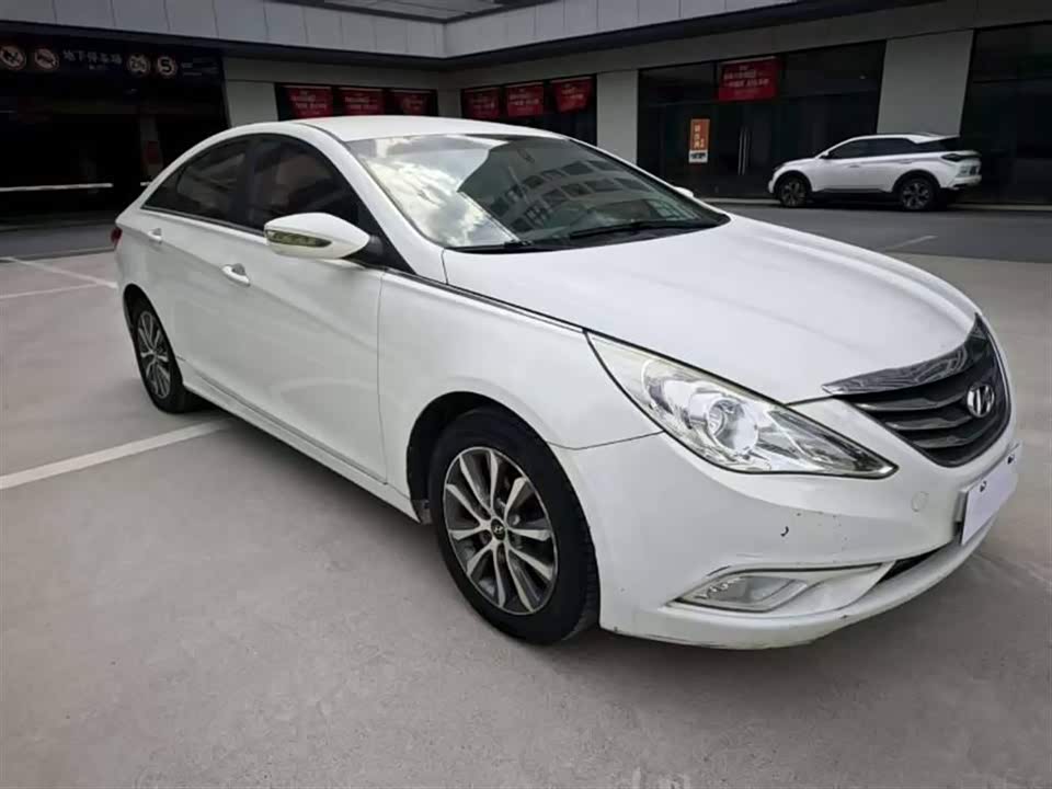 Hyundai Sonata Hyundai Sonata