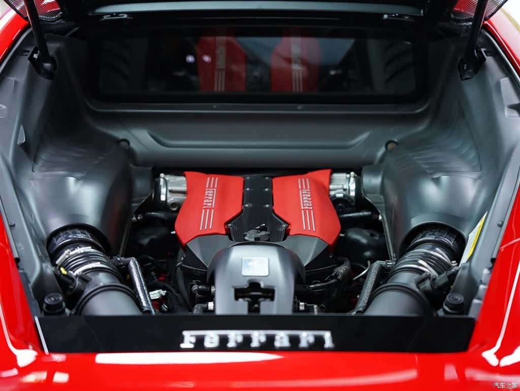 Ferrari 488, 2017 35
